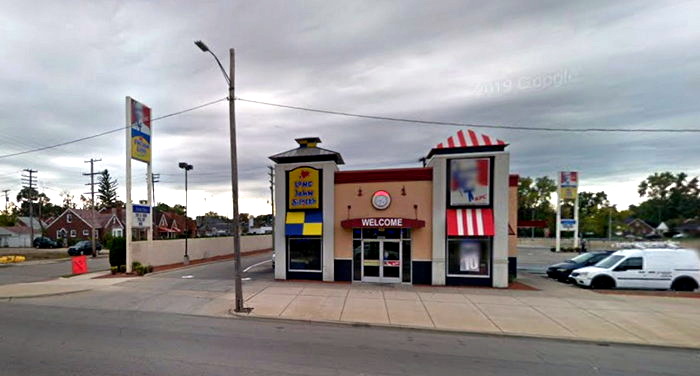 Long John Silvers - Detroit - 14201 W 7 Mile Rd (newer photo)